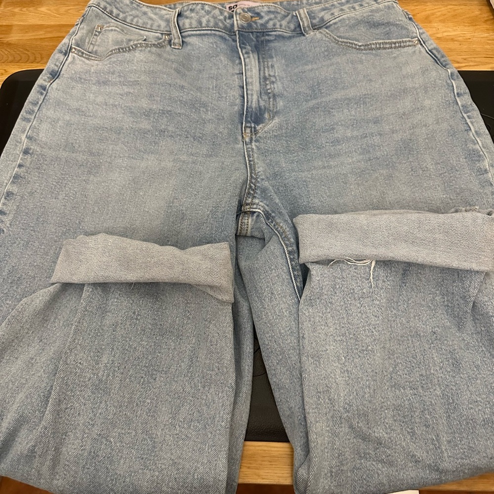SO Blue Relaxed Balloon Jeans with Vintage Appeal size 17 - Picture 3 of 15